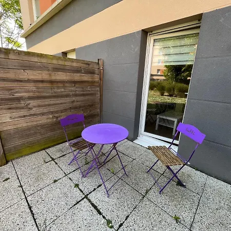 Acajou, Avec Terrasse Et Parking Privé Caen