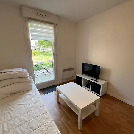 Acajou, Studio Avec Terrasse Et Parking Prive